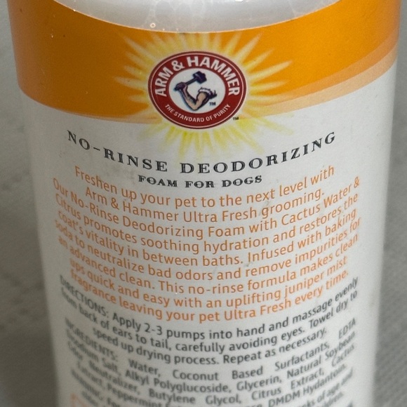 Ultra Fresh Dog No-Rinse Deodorizing Foam for Dogs in Juniper Mint Scent Natural - Picture 5 of 8